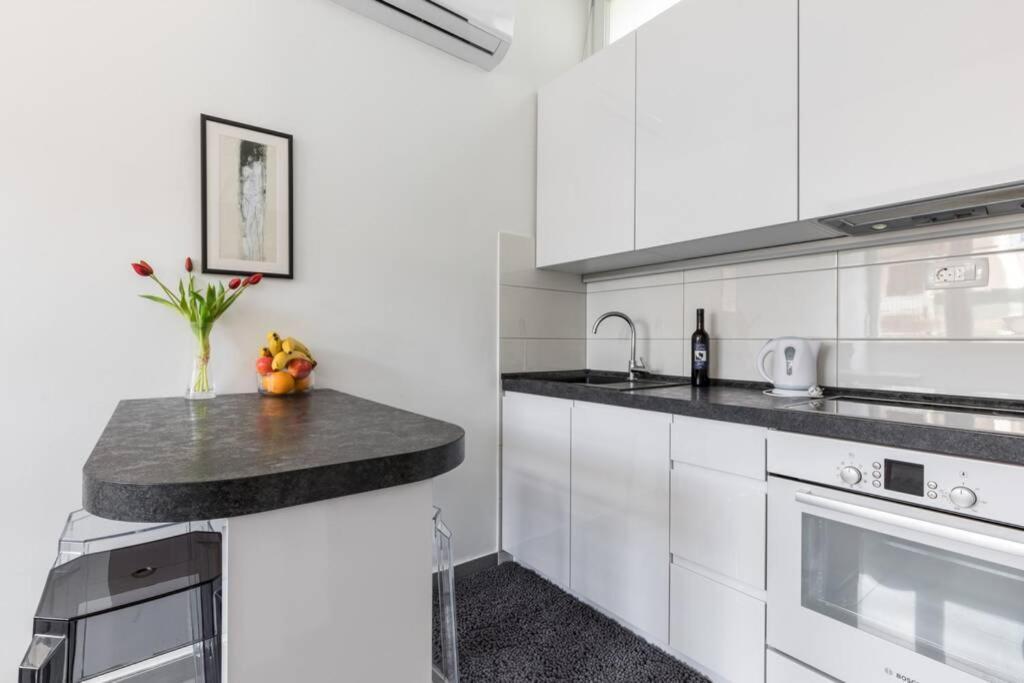 Banana Split Youth Apartment Luaran gambar