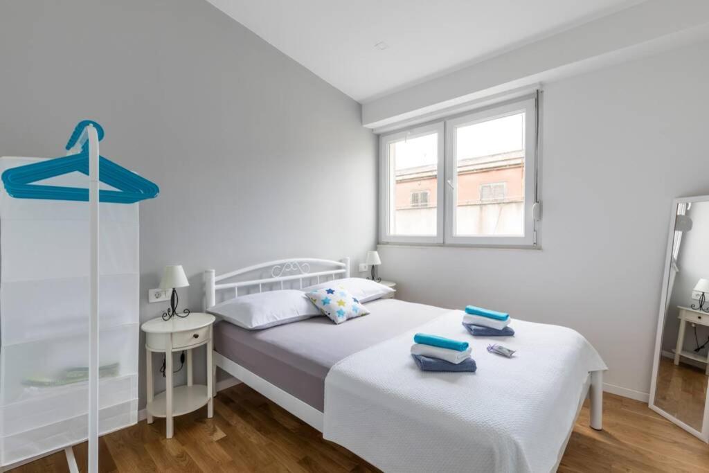 Banana Split Youth Apartment Luaran gambar